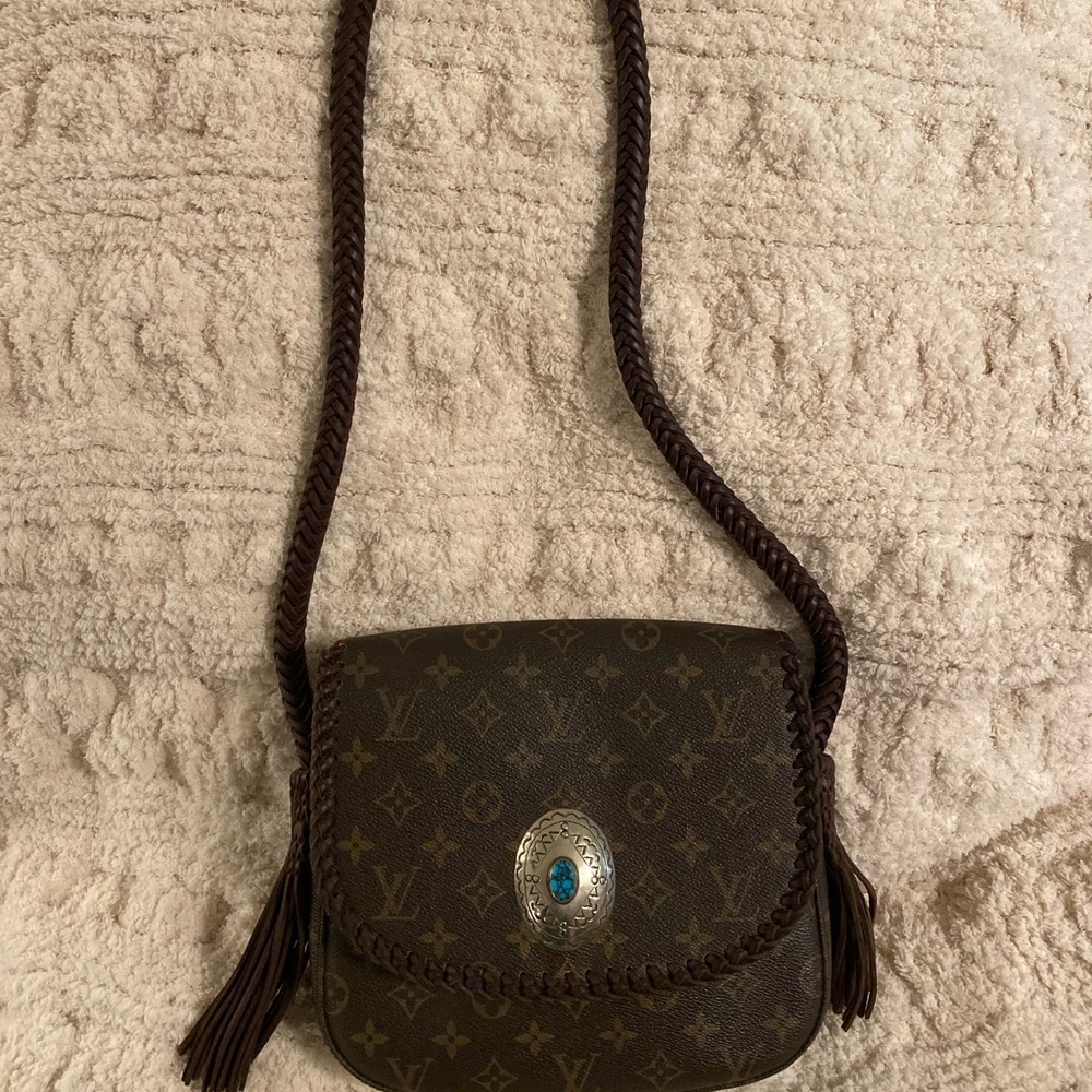 Louis Vuitton St. Cloud gm- VINTAGE BOHO BAGS